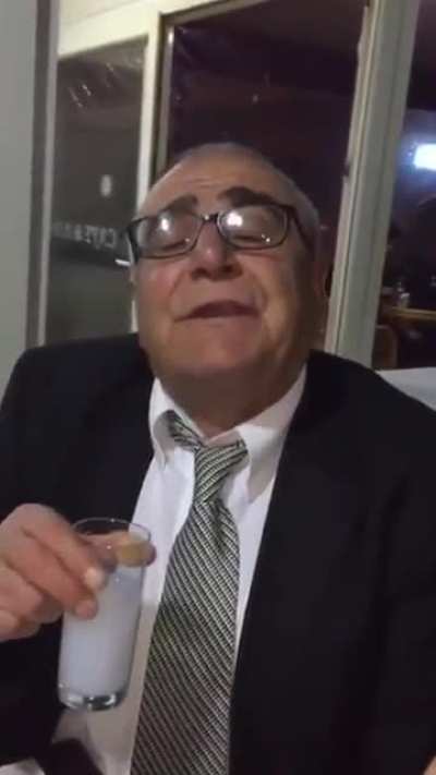 Jaho izlenmelerin bitti demişsindir.. Jaho izlenme istatistiklerini g&ouml;sterip skertince olur gibi