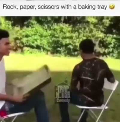 😭