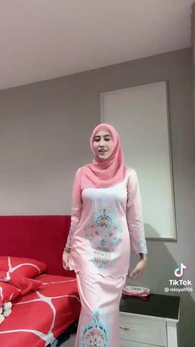 bini orang show off