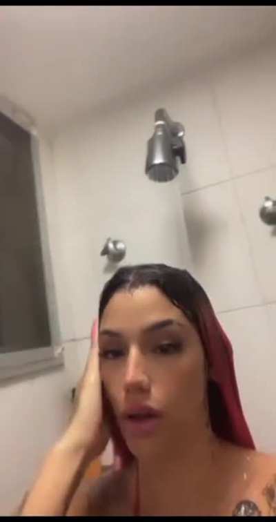 livezinha que ela fez tomando banho, sÃ³ o final infelizmente