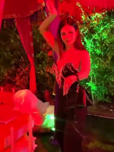Victoria Justice partying last night