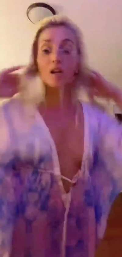 Robe-Dancing Slip