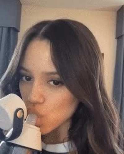 Jenna Ortega UP-TO-DATE FOLD3R -> IN COMMENTS <-