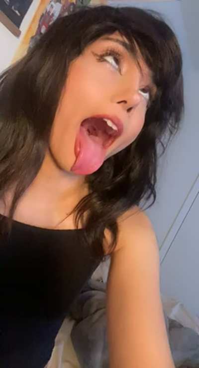 My makeup is messed up, but I&rsquo;m hoping u can mess it up more