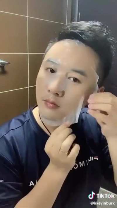 Applying this mask.