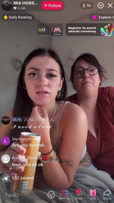 Live tickling 18+