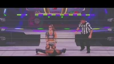 Kris Statlander finishes Penelope Ford