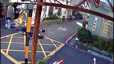 Pass too fast, win stupid prize!
