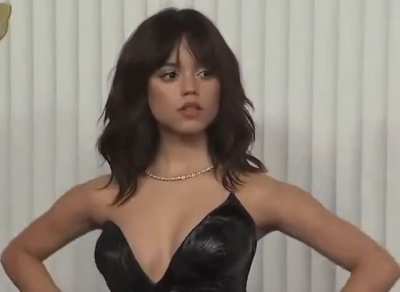 Jenna Ortega - Cleavage in black