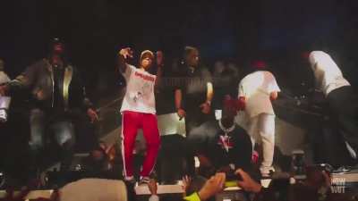 XXXTentacion, A$AP Rocky, Lil Yachty &amp;amp; Ian Connor on stage together at the 2017 Rolling Loud afterparty Performing Playboi Carti&rsquo;s Magnolia, Look At Me &amp;amp; Lord Pretty Flacko Prime SoundCloud era 🥲