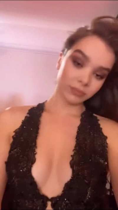 Hot hailee gif