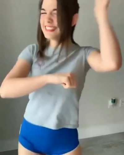 Beautiful little staryuuki dance &hearts;️