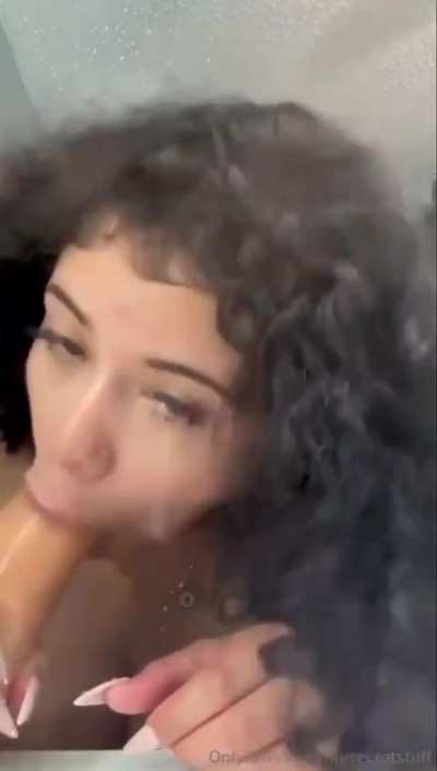 Amazing Latina JOI
