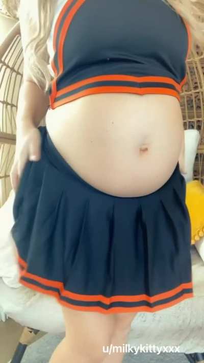 I want to make all your fantasies come true 😋 what pregnant roleplay do you want to see next?
