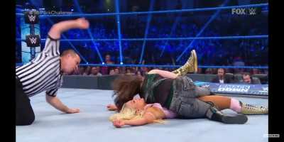 You're so sexy when you're unconscious Mandy. Thanks for the sexy pin Nikki. And thanks to the cameraman at the end for showing Mandy Rose pink panties 🤤🤤