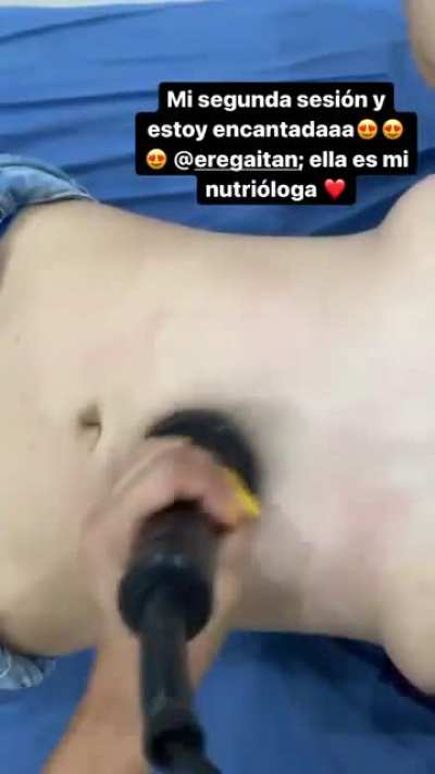 Alguien poste&oacute; una foto pero me tambi&eacute;n me encanta ver c&oacute;mo bota 🤤🤤🔥