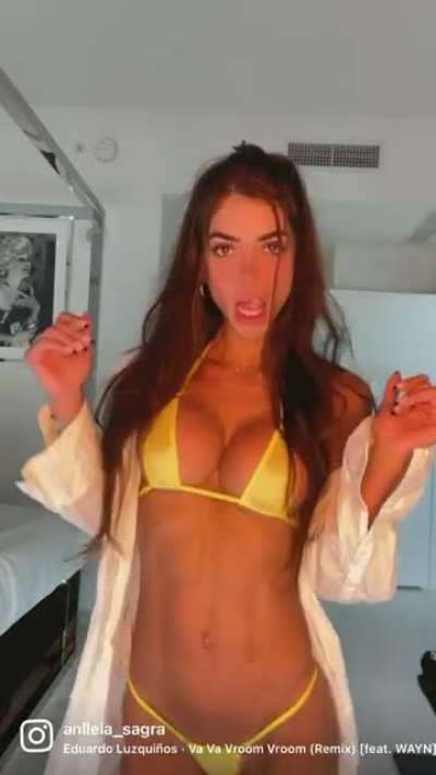 🤩