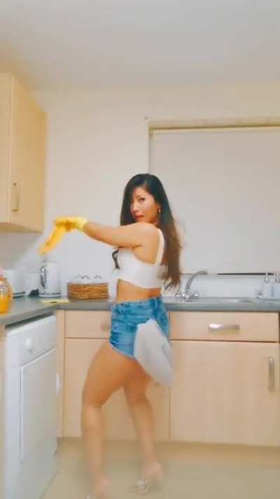 MILF Alert