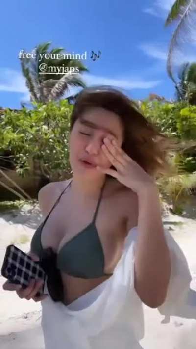 Julie Anne San Jose