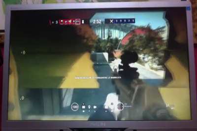 The r6 experience when you live in a small town in Italy
