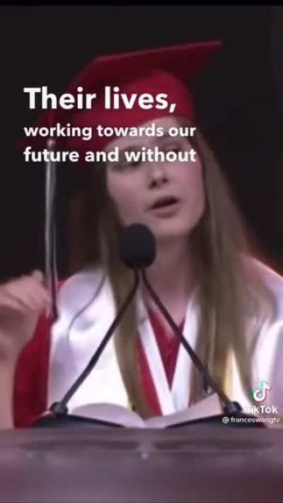 A high school graduate ditches her approved speech for one on Texas&rsquo; new abortion law