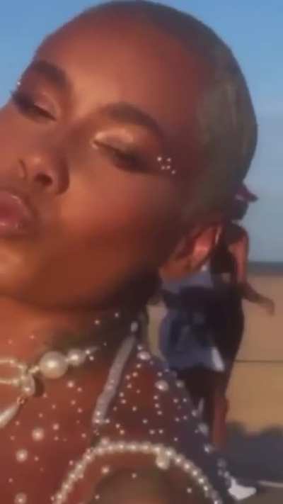 😍