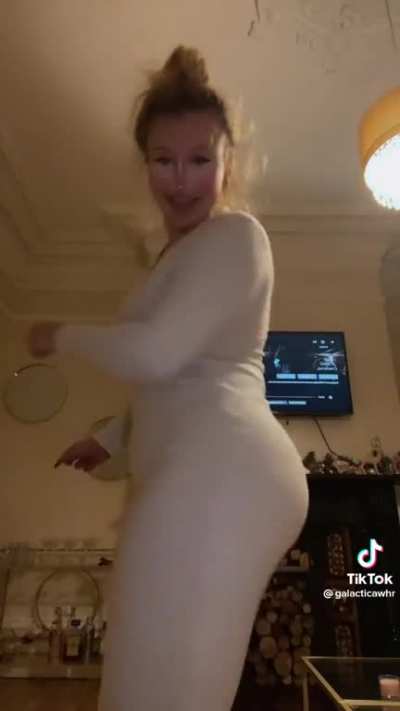 👏