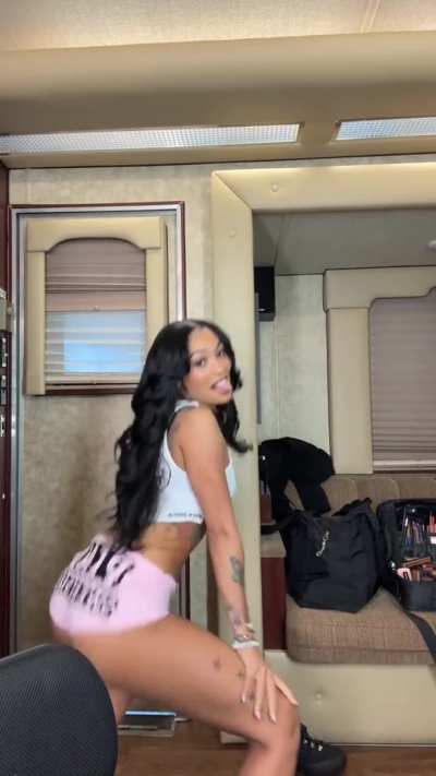 Coi Leray