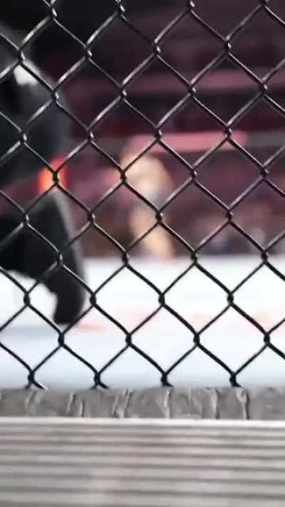Weili Zhang vs. Joanna Jędrzejczyk (ringside angle)
