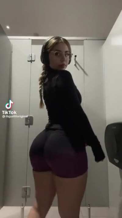 Best ass on tiktok