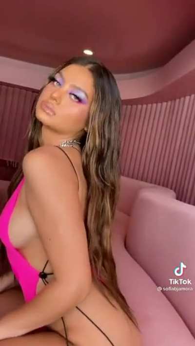 So thick 🤤😍