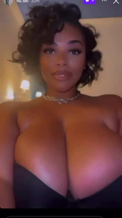 👑😍😍👑