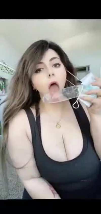 x3