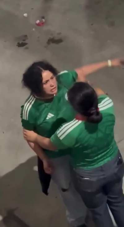 Arrod&iacute;llate y p&iacute;deme perd&oacute;n dice&hellip; 😂