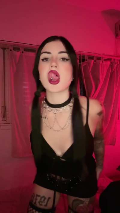 Sexy petite goth babe