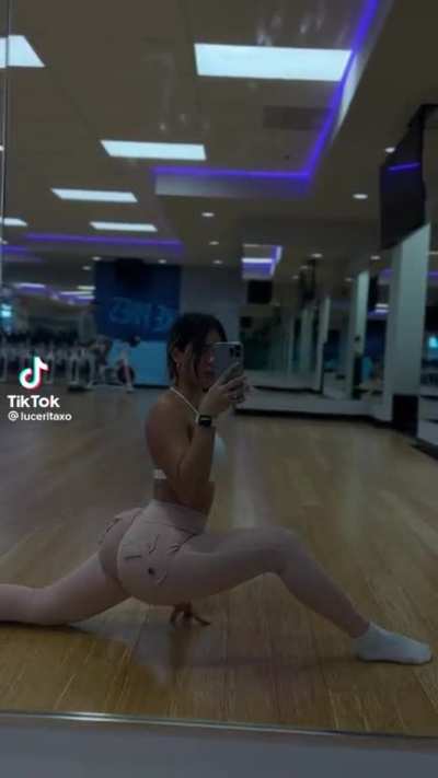Splits 😩