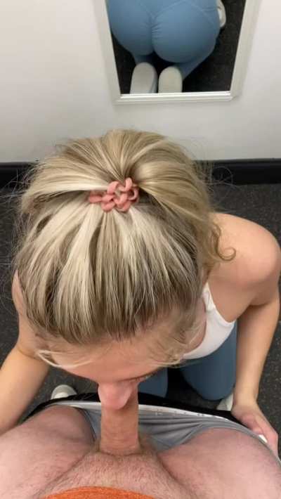 Gave a much older man a blow job after the gym!