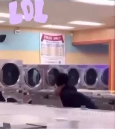 WomAn tRiEs tO GrAb HeAvY itEm AnD gEtS cRuShEd tO dEaTh