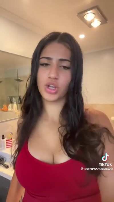 @user89273838370