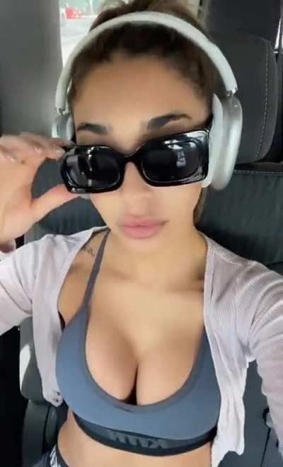 Workout Set Hottie