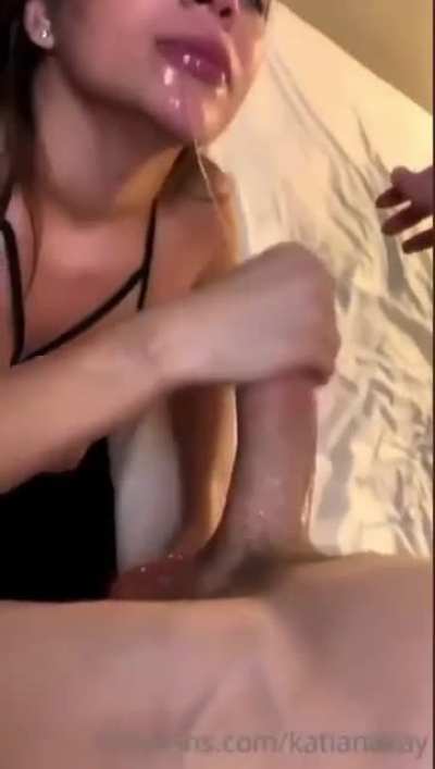 She&rsquo;s taking it all 😱