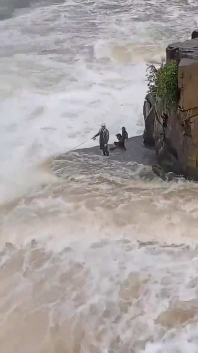 Perfect fishing spot in the middle of a rapid