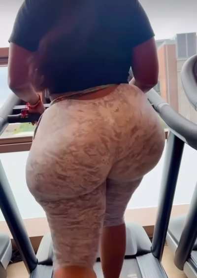 Imagine seeing this at your gym