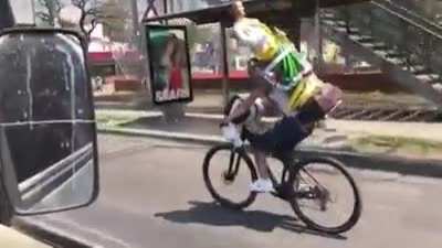 Average cyclist in its natural habitat.
