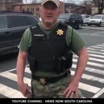 The importance of knowing your rights (and having a camera)