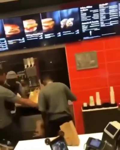 You boys need to stop! I'm tryin to get my food!