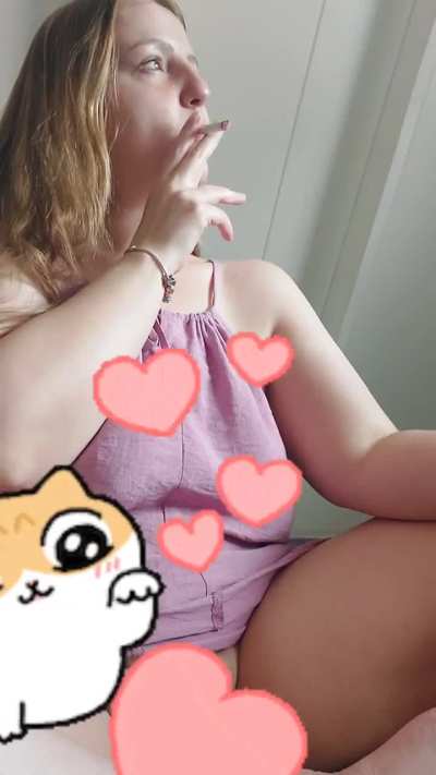 What's new pussycat? 🚬😼