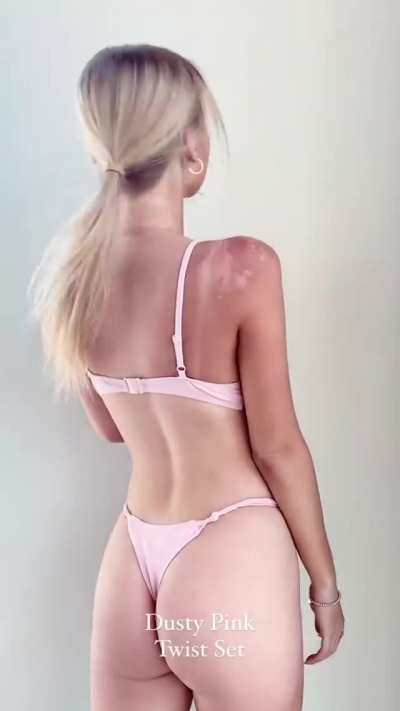 Busty Pink