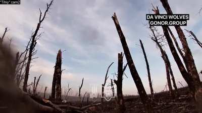 UA POV: Even longer footage from "Da Vinci Wolves" on the "road of life" in Bakhmut 