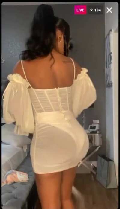 Future baby mama pulling out wedgie
